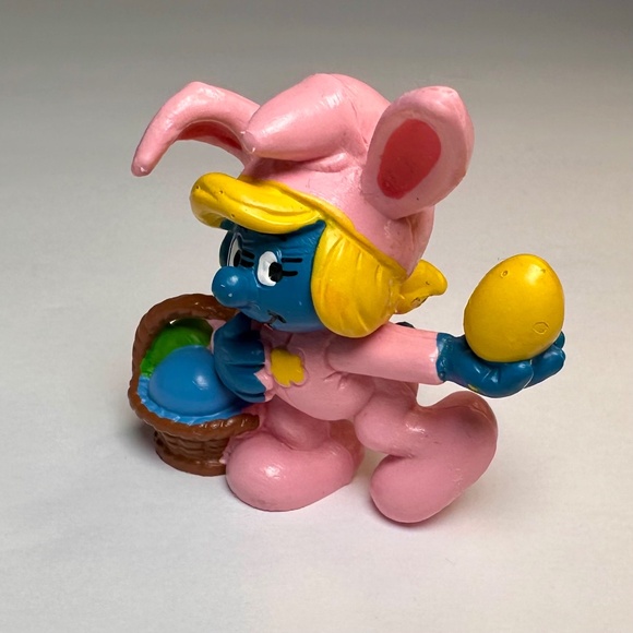 Vintage Easter Smurfette Figurine – Pink Bunny Costume – Schleich Portugal - Picture 6 of 7